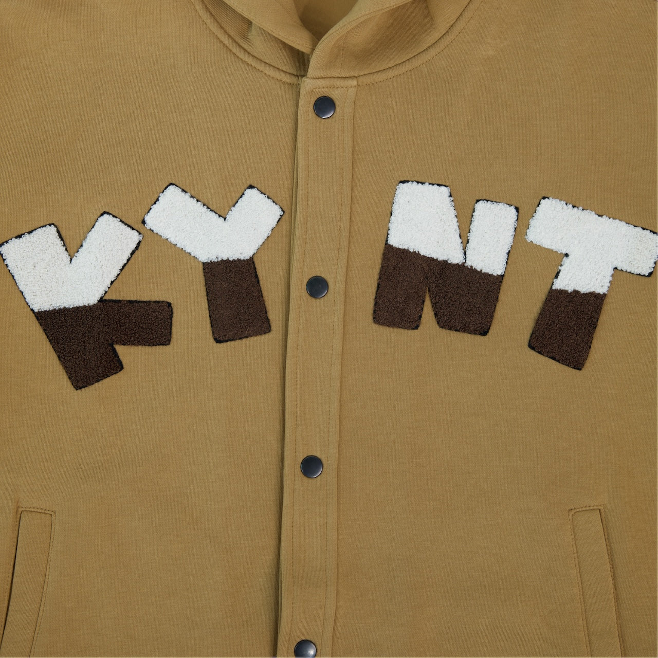 KEYNOTE | Patch Logo Jacket Brown